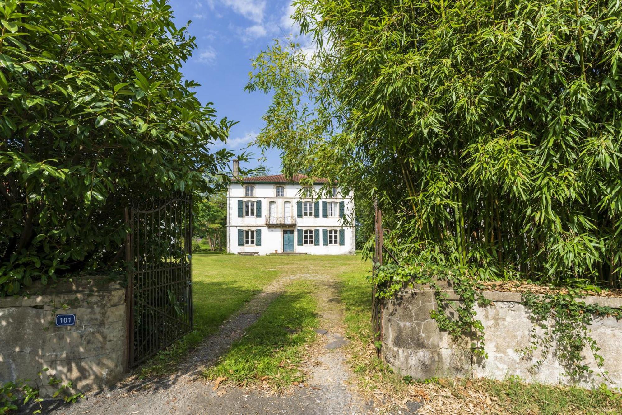 Maison Etxeparea Ustaritz Buitenkant foto